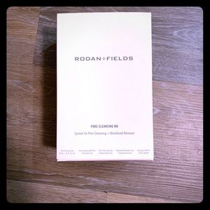 R+F Pore cleansing MD